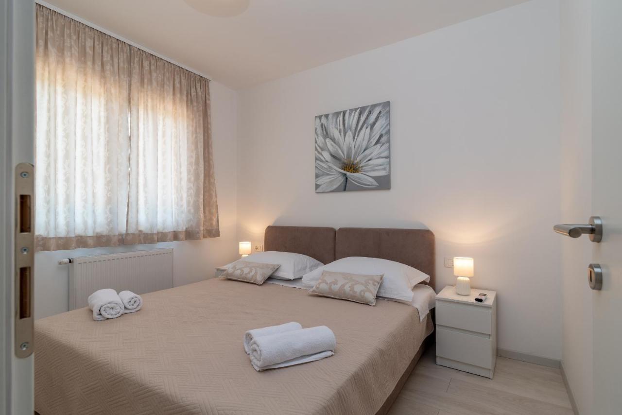 Villa Dalmata Trogir Bagian luar foto