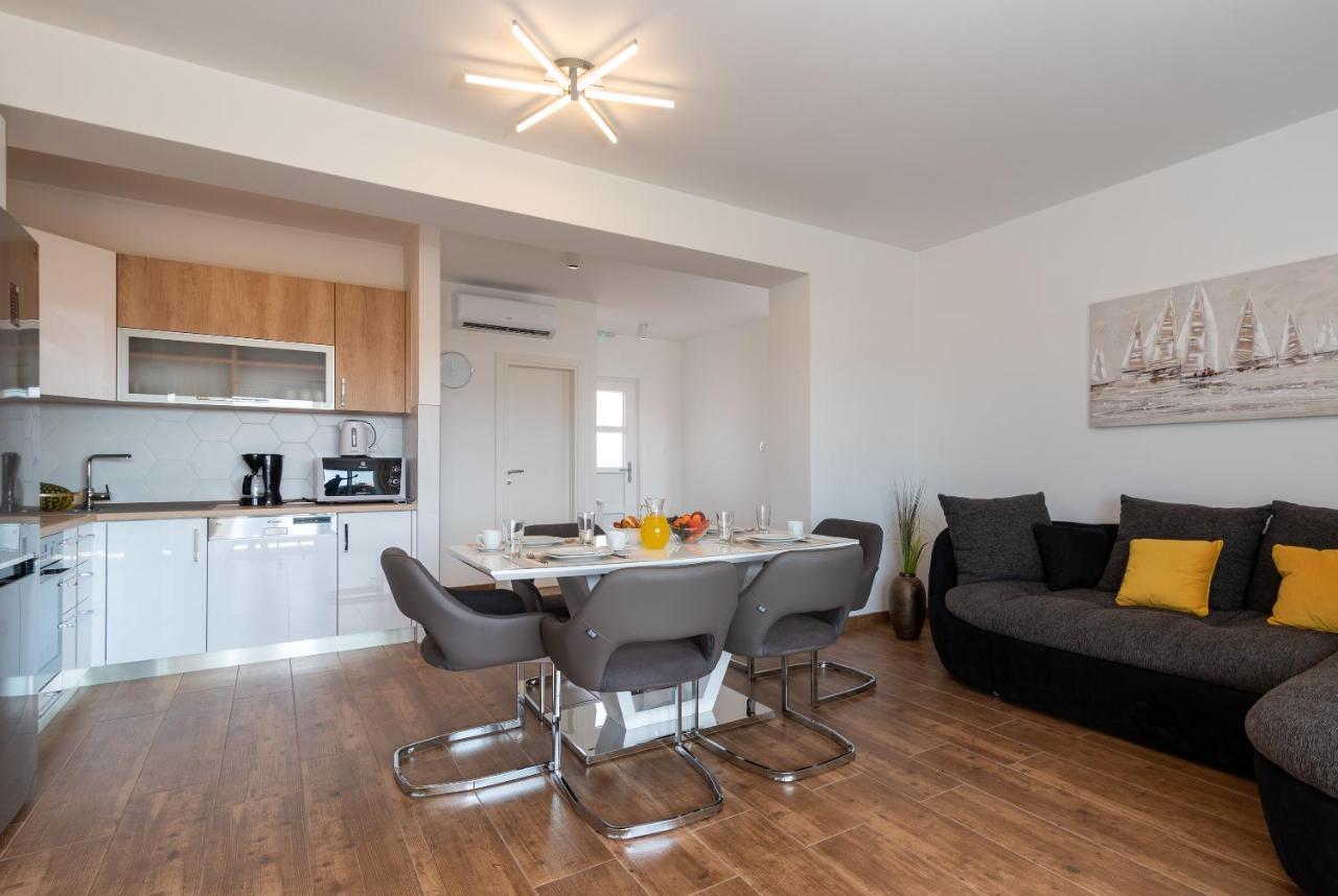 Villa Dalmata Trogir Bagian luar foto