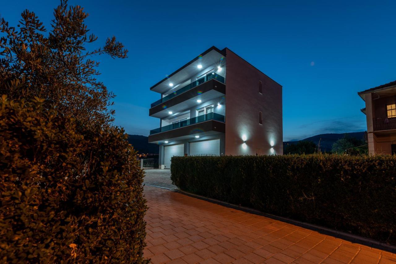 Villa Dalmata Trogir Bagian luar foto